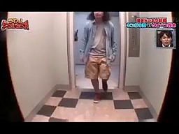 Japoński "żarcik" z windą