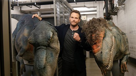 Twardziel Chris Pratt po "ataku" dinozaurów przerażony jak dziecko
