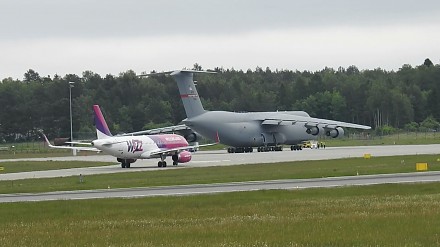 C5 GALAXY - start wielkiego samolotu z lotniska w Gdańsku