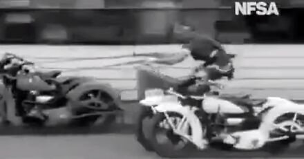 Szalone wyścigi moto rydwanów z lat 20. XX wieku